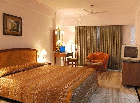 Hotel Chariot チェンナイ 部屋 写真